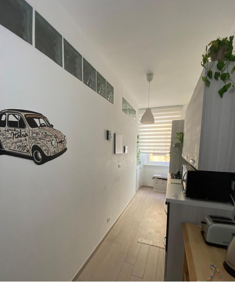 Domus Art Suites Merulana Roma Ngoại thất bức ảnh