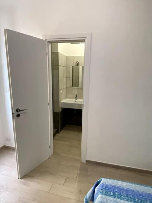 Domus Art Suites Merulana Roma Ngoại thất bức ảnh