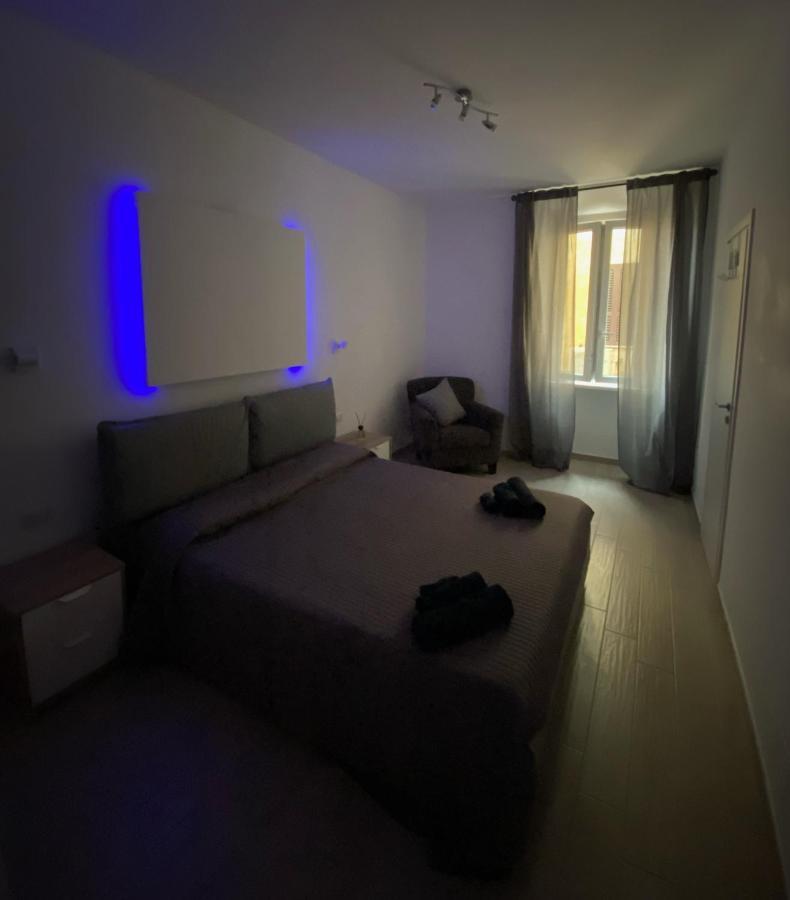 Domus Art Suites Merulana Roma Ngoại thất bức ảnh
