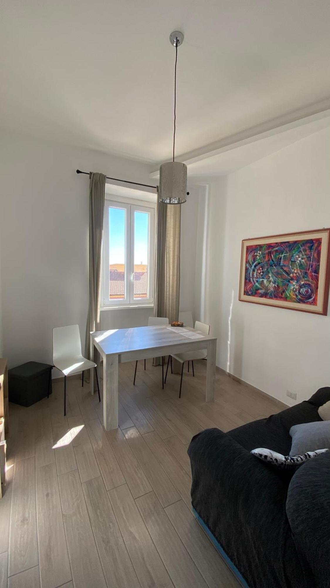 Domus Art Suites Merulana Roma Ngoại thất bức ảnh